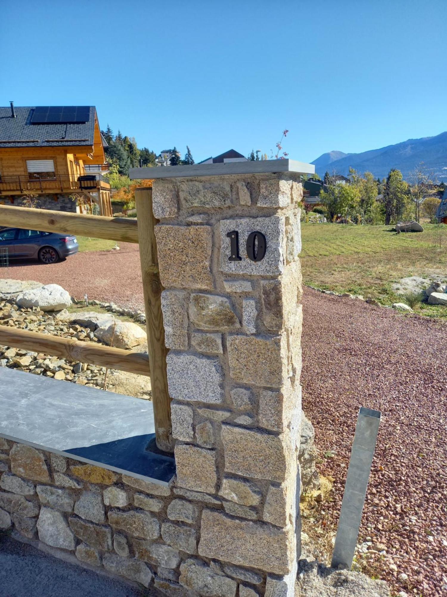 Eco-Logis Des Cabris Apartment Font-Romeu-Odeillo-Via Exterior photo